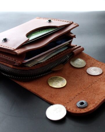 Leather small wallet brick brown