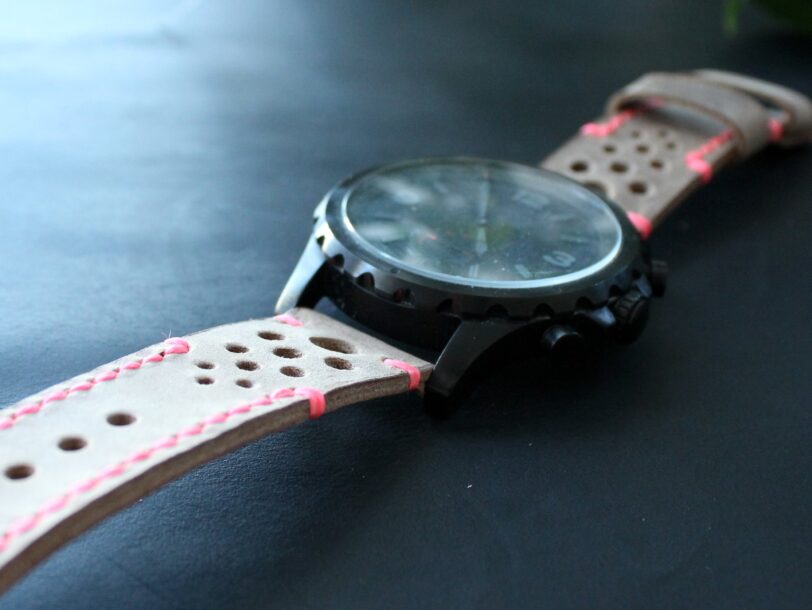 Watch strap Cocoa Beige perforated
