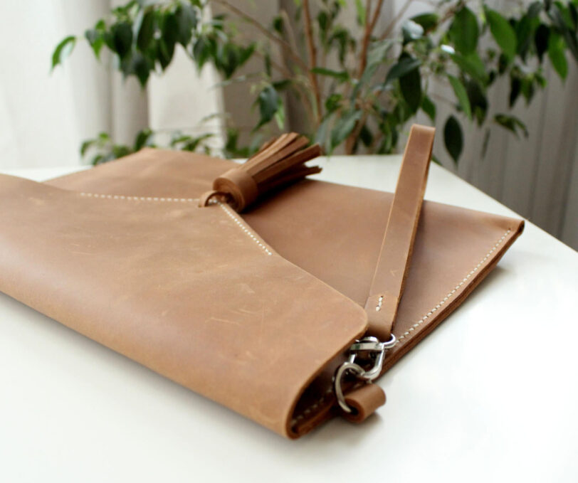 Leather clutch bags Ligth Brown