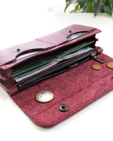 Large women’s wallet Purple