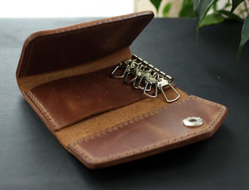 Keychain wallet Brown