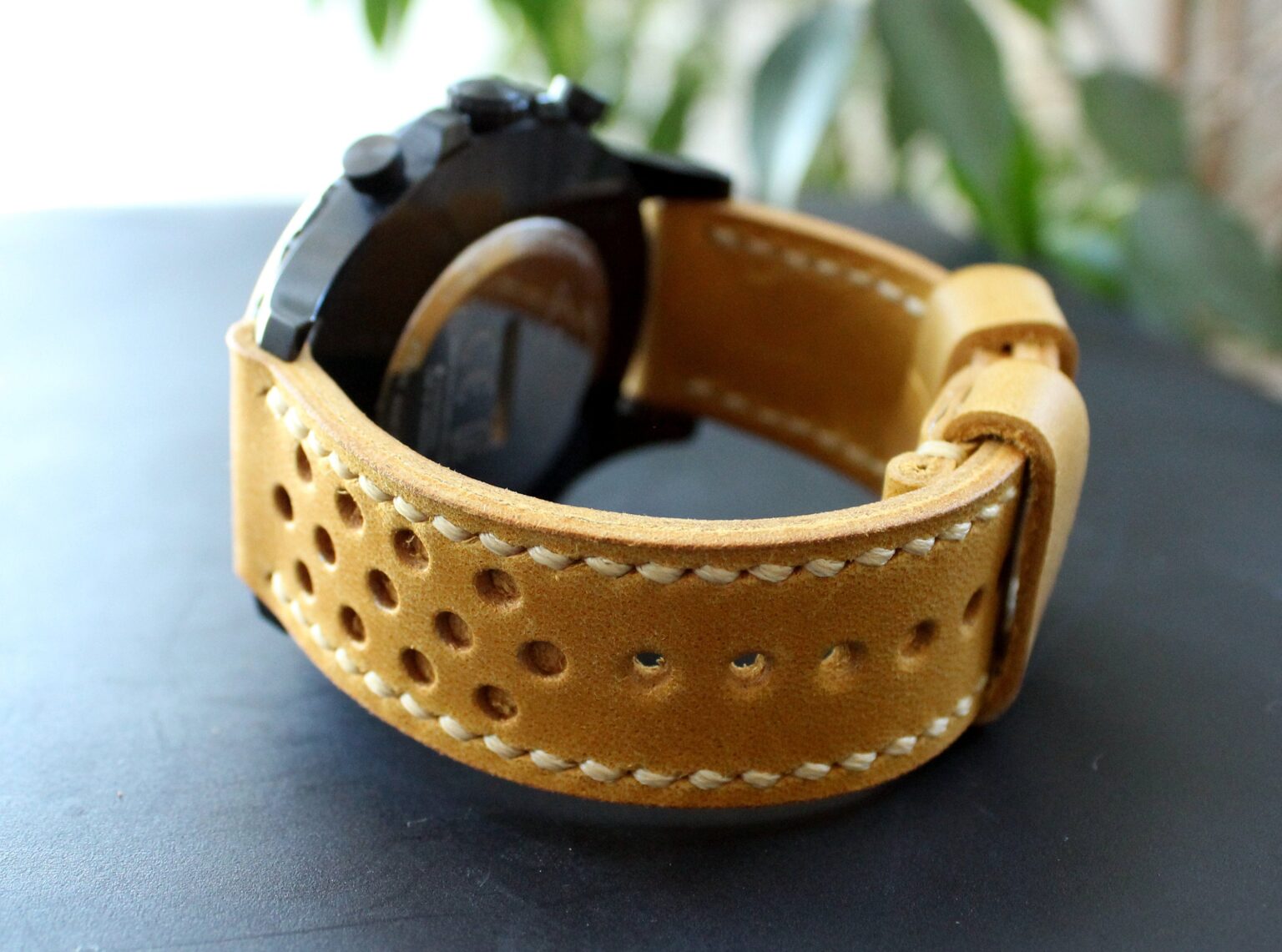 Genuine yellow leather watch strap perforated Anger Refuge