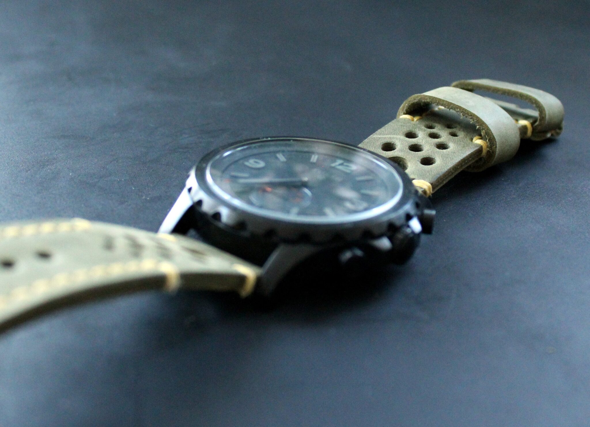 Mens leather wrist watch bands moss green yellow rally