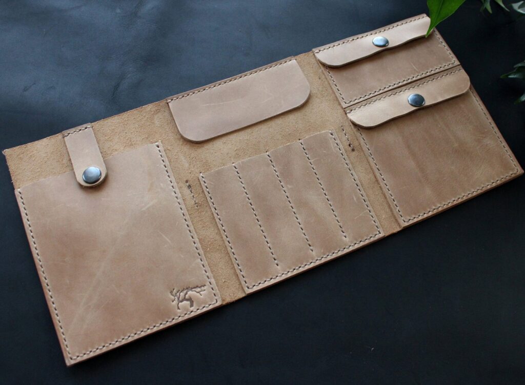 Genuine leather knitting needle storage bag 10