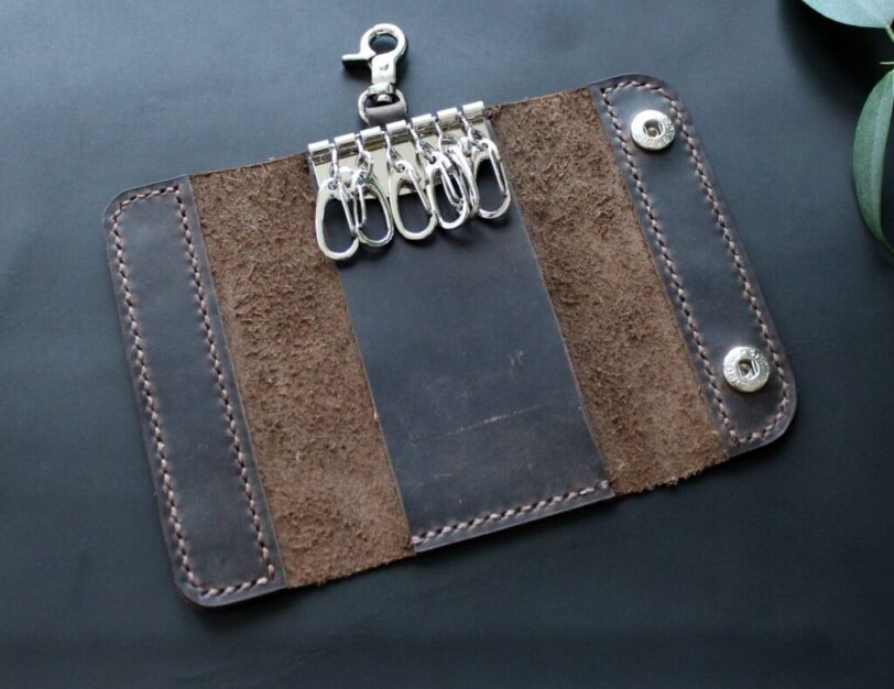 Key holder wallet with 6 Key