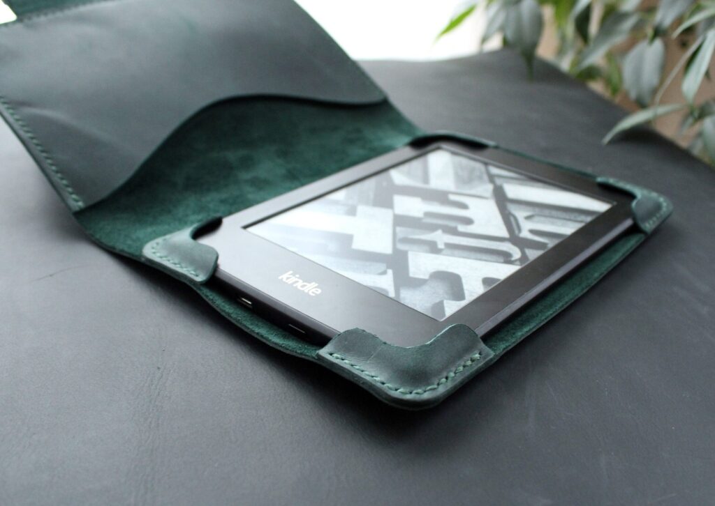 Custom leather Kindle case dark green