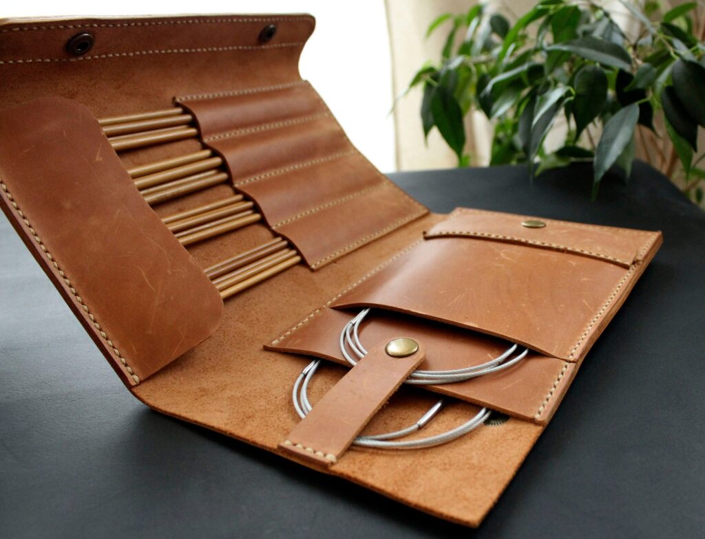 Leather Knitting Needle Case - Brown – gather here online
