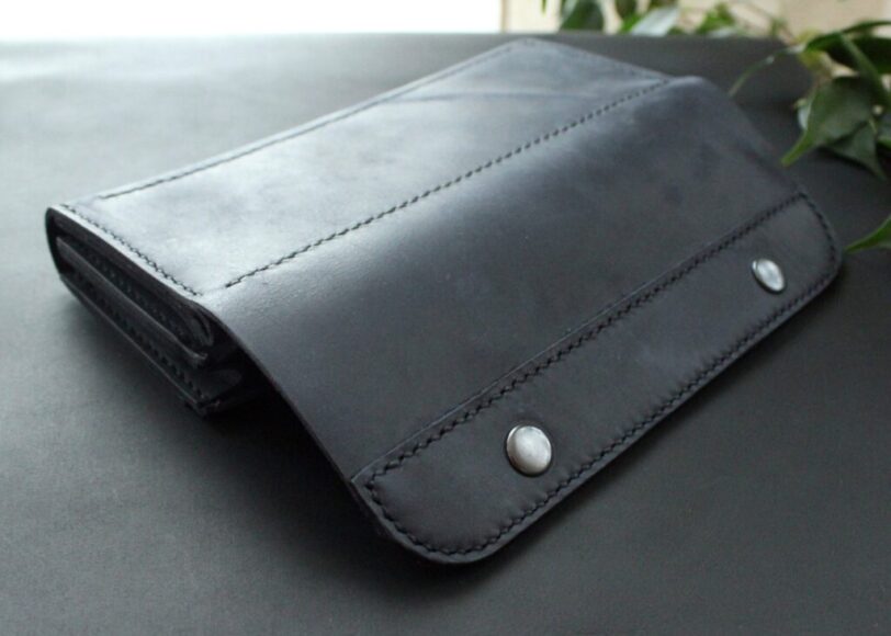 Large wallet dark blue