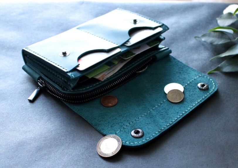Large wallet teal