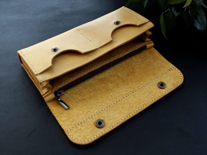 Large wallet yellow