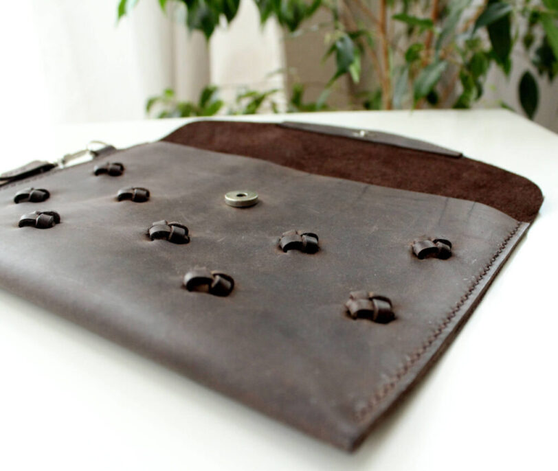 Leather clutch bag dark brown