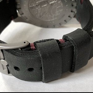 Leather watch band Black and Red