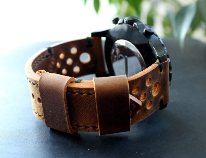 Watch strap rust black perforated
