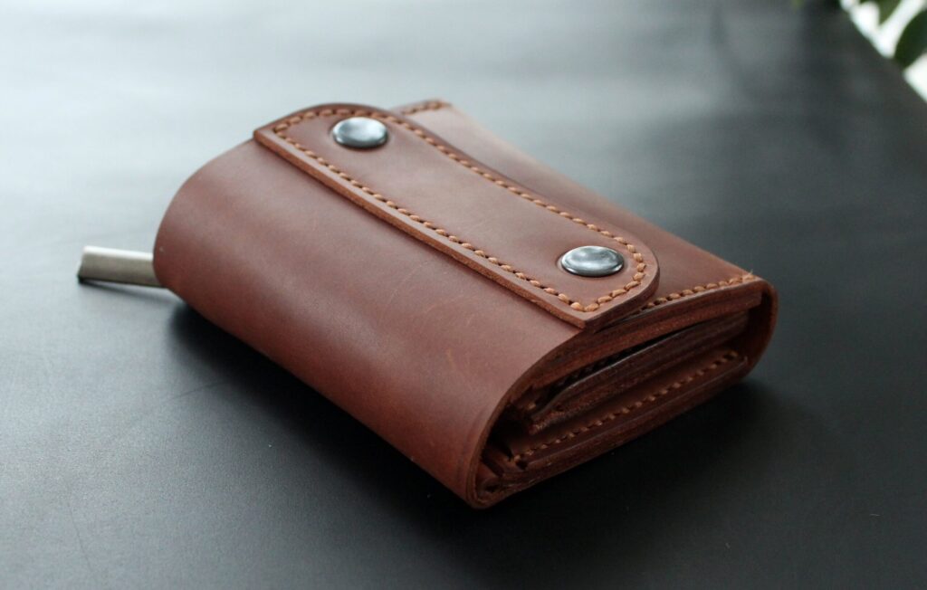 Small leather wallet womens brick brown