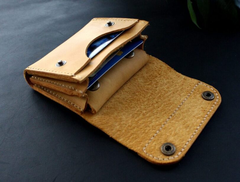 Small wallet yellow