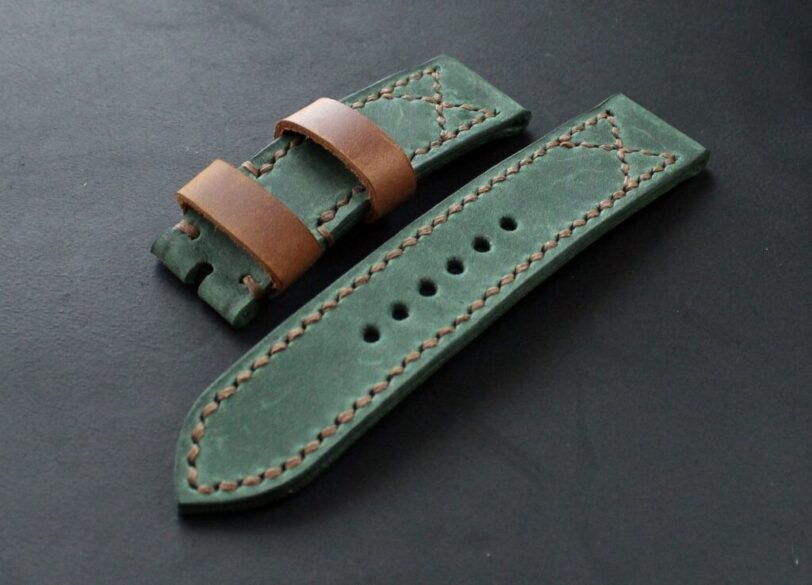 Watch band green brown