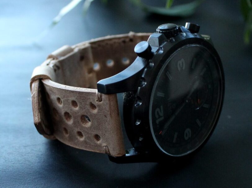 Watch strap cocoa beige perforated