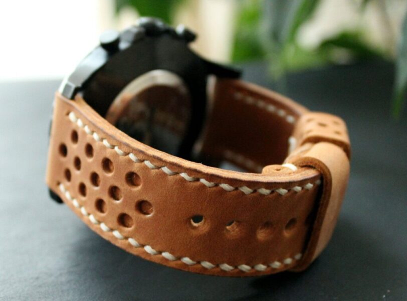 Watch strap light brown perforated