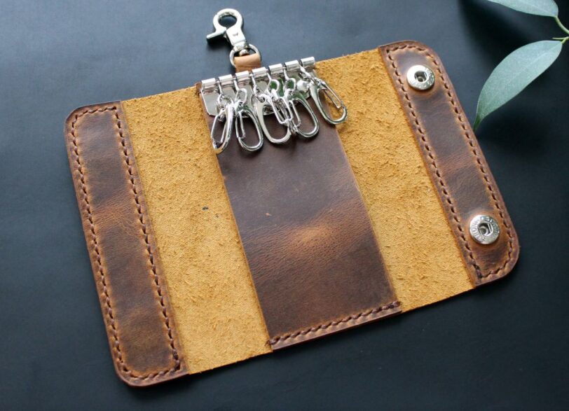 Belt key holder wallet with 6 Key